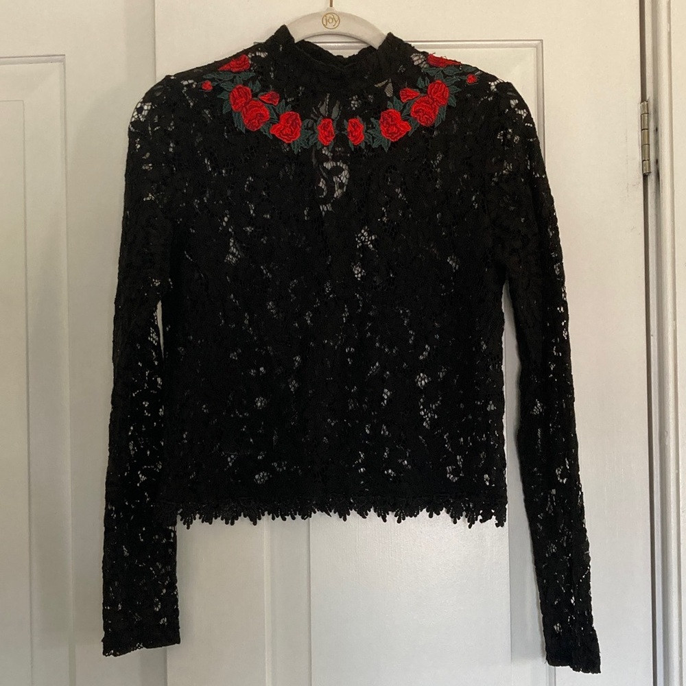 Forever 21 Lace Top
